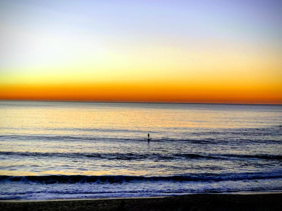 The Shore At Seaside Paradise - Cozy Patio On The Promenade Espinho  Luaran gambar